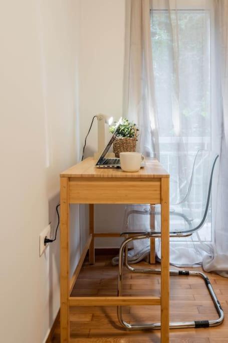 Delightful Sense 2Bd Apt In Kolonaki 7 Min To Metro アテネ エクステリア 写真
