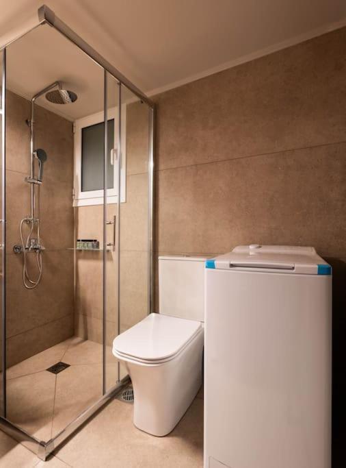 Delightful Sense 2Bd Apt In Kolonaki 7 Min To Metro アテネ エクステリア 写真